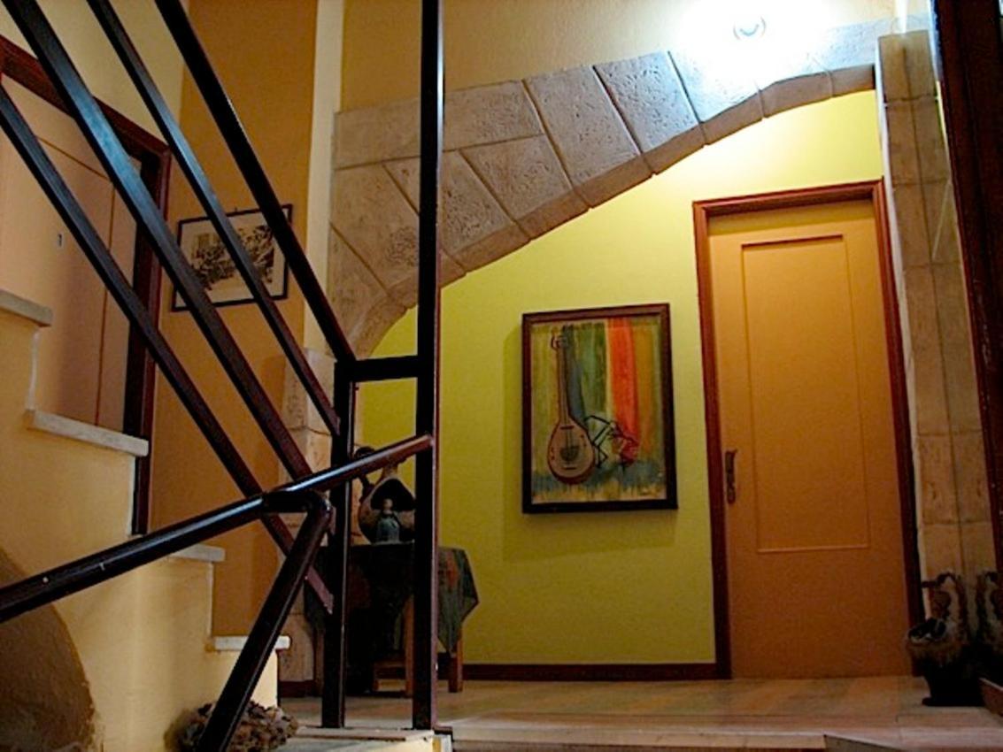 Earini Rooms And Apartments Chrissi Akti Chania Exterior foto